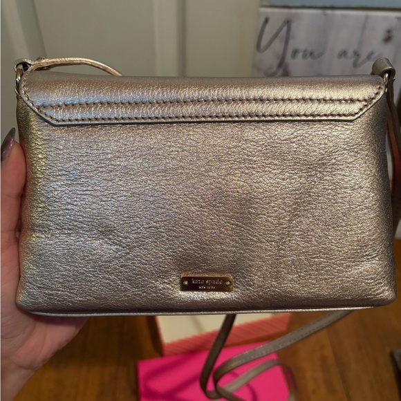 New In Box Storybook Kate Spade Carah Rose Gold - Picture 3 of 11